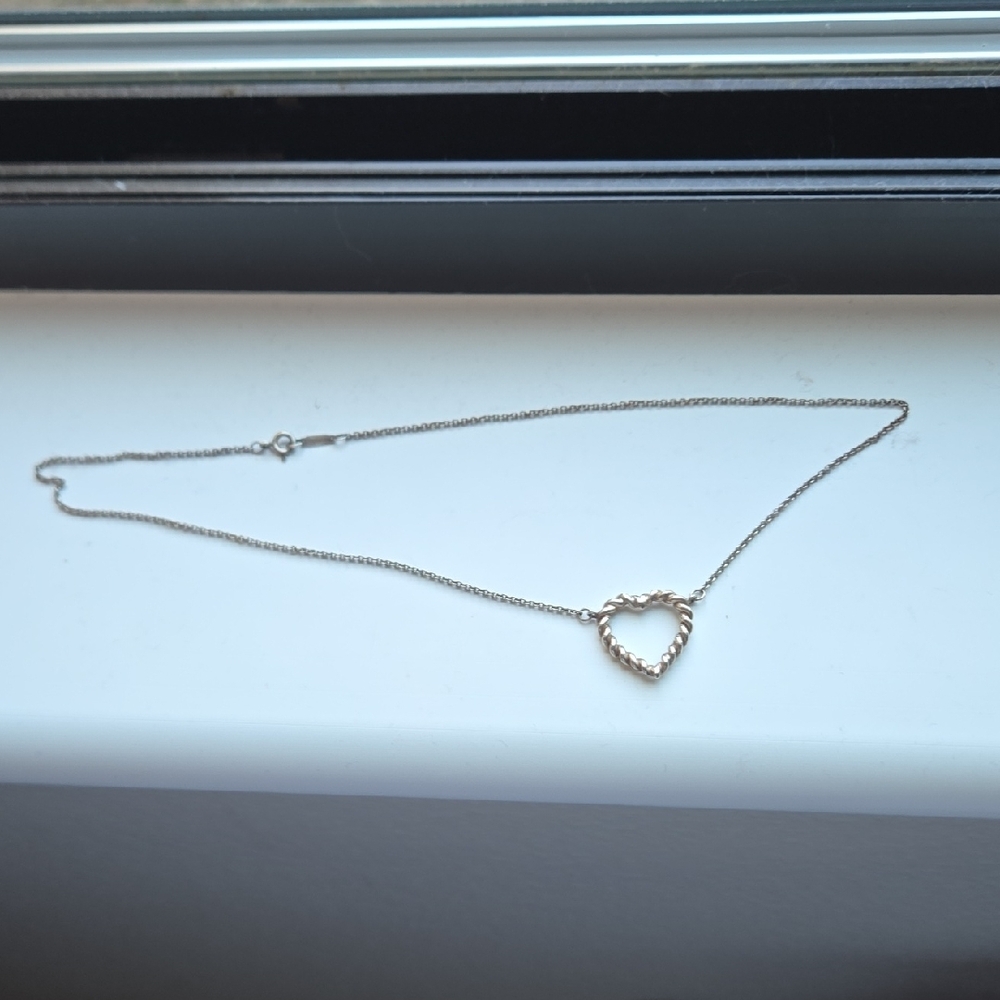 Vintage Tiffany & Co. 925 Silver Twisted Rope, Twisted Heart Necklace - Picture 9 of 15